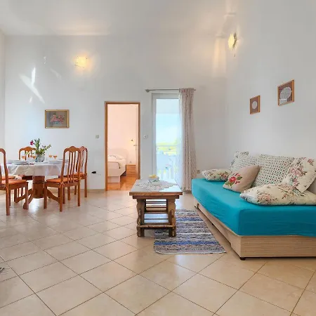 Ana Lucija By Interhome * Pula