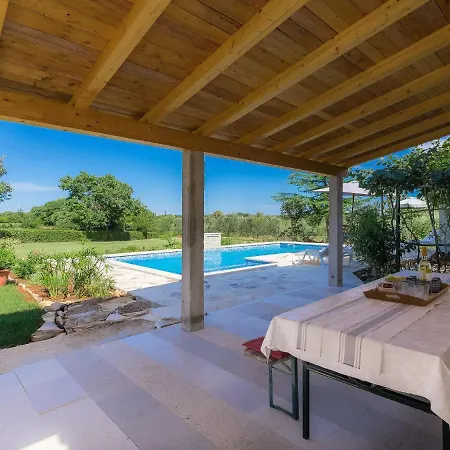 Holiday home Ana Lucija By Interhome