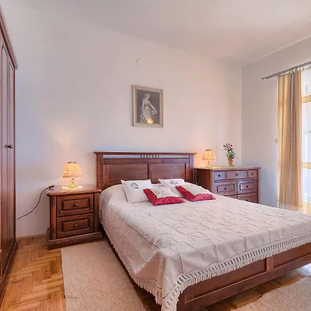 بيت للعطل Ana Lucija By Interhome بولا