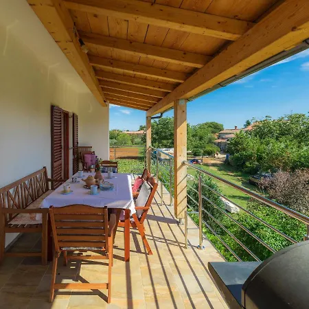 Tatil Evi Ana Lucija By Interhome