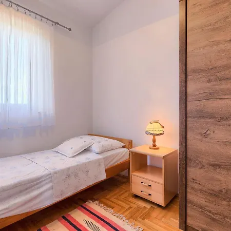 Ana Lucija By Interhome بيت للعطل