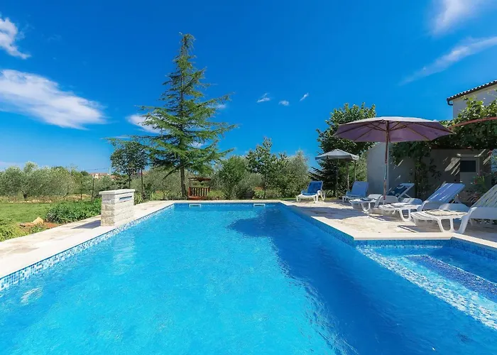 Tatil Evi Ana Lucija By Interhome Pula