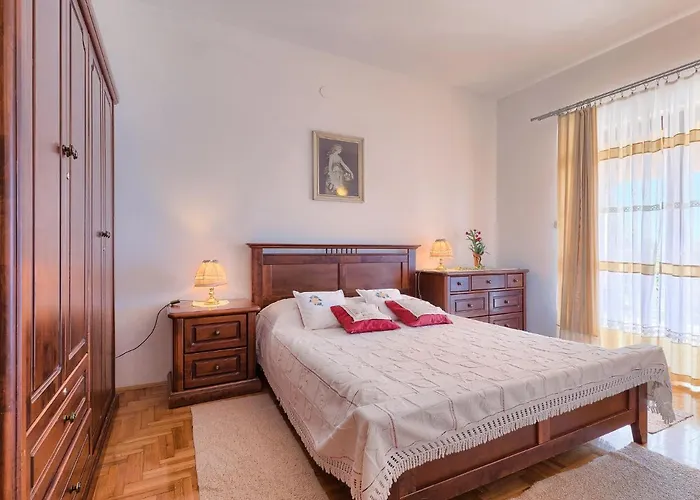 Tatil Evi Ana Lucija By Interhome Pula