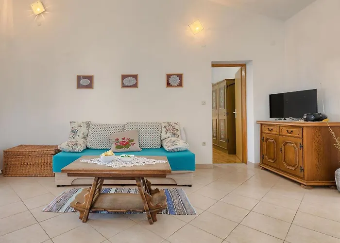 Tatil Evi Ana Lucija By Interhome